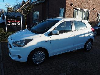 krockskadad bil auto Ford Ka+ 1.2 Trend Ultimate 2017/1