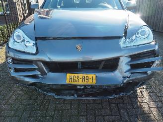 Porsche Cayenne 4.8 S picture 9