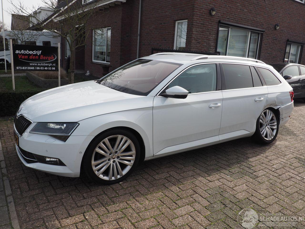 Skoda Superb 1.8 tsi style bns