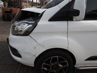 Ford Transit Custom Dubb cabine Limitred Automaat picture 8