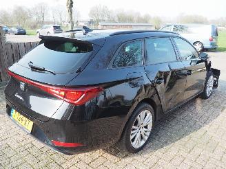 Seat Leon 1.0 eTSI style business intens picture 4