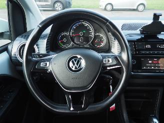 Volkswagen e-Up!  picture 11