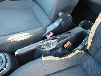 Volkswagen e-Up!  picture 9