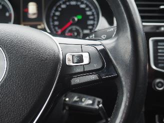 Volkswagen Golf 1.4 TSI Connected Serie DSG picture 19