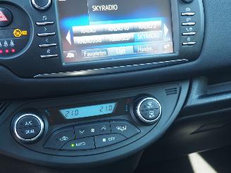 Toyota Yaris 1.5 hybrid design sport picture 22