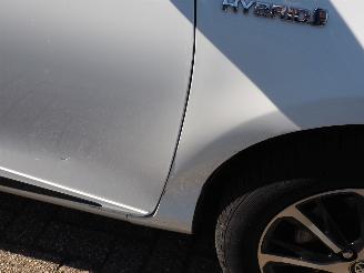 Toyota Yaris 1.5 hybrid design sport picture 10