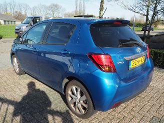 Toyota Yaris 1.5 Hybrid Dynamic picture 6