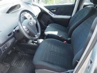 Toyota Yaris 1.3 VVTI Sol MMT Automaat picture 22