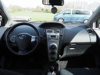 Toyota Yaris 1.3 VVTI Sol MMT Automaat picture 14