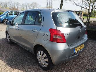 Toyota Yaris 1.3 VVTI Sol MMT Automaat picture 6