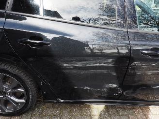 Ford Focus 1.0 EcoBoost Hybrid ST Line picture 12