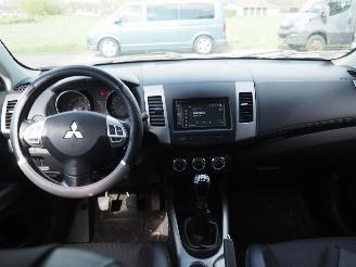 Mitsubishi Outlander 2.0 Intro Edition picture 14