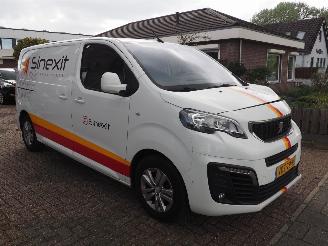 Peugeot Expert 1.5 BlueHdi 120 Standard Asphalt picture 3