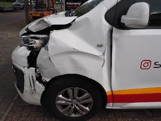 Peugeot Expert 1.5 BlueHdi 120 Standard Asphalt picture 9