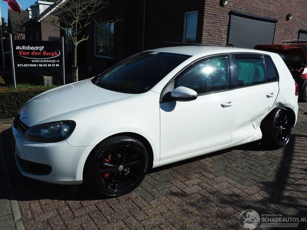 Volkswagen Golf 1.8 TSI Comfortline