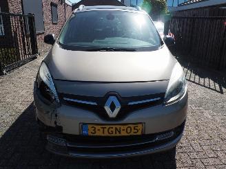 Renault Grand-scenic 1.2 TCE Bose picture 2