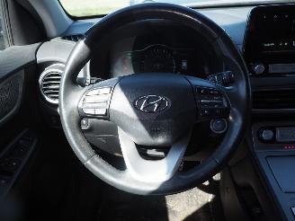 Hyundai Kona EV Limited 64KWH picture 17