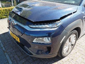 Hyundai Kona EV Limited 64KWH picture 8