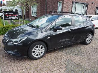 Unfallwagen Opel Astra 1.0 Business+ 2016/2