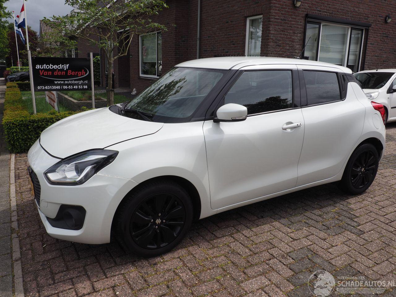 Suzuki Swift 1.2 Stijl Smart Hybrid
