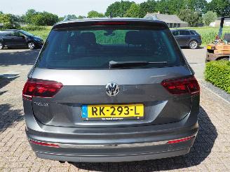 Volkswagen Tiguan 1.4 TSI Act Highline DSG picture 5