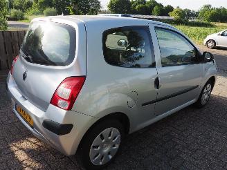 Renault Twingo 1.2 Authentique picture 4