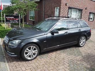 uszkodzony samochody osobowe Mercedes C-klasse 200 Cdi Business Class Avantgarde 2011/11