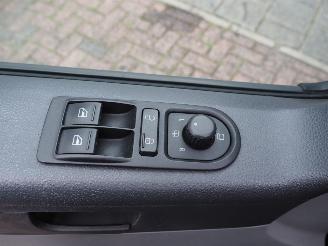 Volkswagen Transporter 2.0 Tdi L2H1 4Motion 5P dsg picture 19