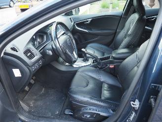 Volvo V-40 2.0 D4 Summum Business picture 24