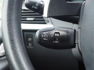 Peugeot 207 1.4-16V X-Line Automaat picture 11