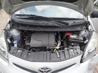 Toyota Aygo 1.0 VVT-i Now picture 13