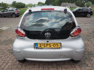 Toyota Aygo 1.0 VVT-i Now picture 5