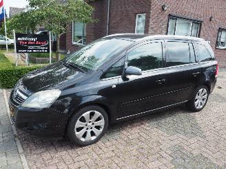 škoda osobní automobily Opel Zafira 1.8 Cosmo 7 Persoons 2010/3