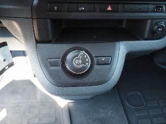 Peugeot Expert 2.0 BlueHDi Asphalt Automaat picture 23