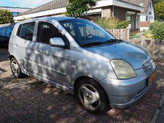 Kia Picanto 1.1 LXE Automaat picture 3