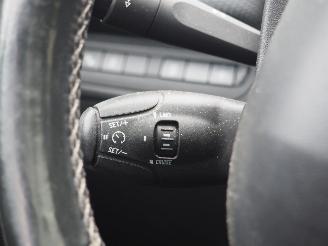 Peugeot 2008 1.6 VTi Allure Automaat picture 20