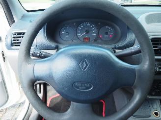 Renault Clio 1.2 MTV picture 9