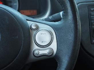 Nissan Micra 1.2 Dig-S Elle Automaat picture 19