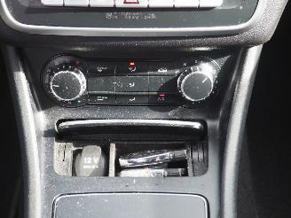 Mercedes Cla-klasse 180 AMG Edition Automaat picture 22