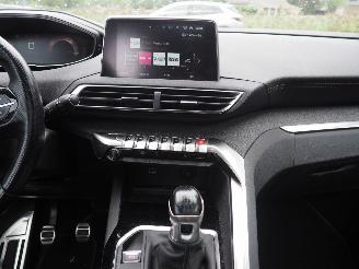 Peugeot 5008 1.2 PureTech GT-Line 7P picture 14