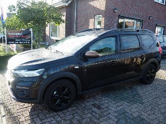 Coche accidentado Dacia Jogger 1.6 Hybrid 140 Extreme 7P 2024/1