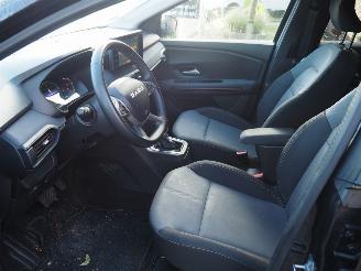 Dacia Jogger 1.6 Hybrid 140 Extreme 7P picture 21