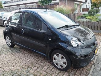 Toyota Aygo 1.0-12V Comfort Automaat picture 3