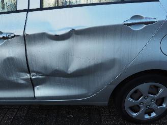 Kia Picanto 1.2 CVVT Comfort Pack picture 8