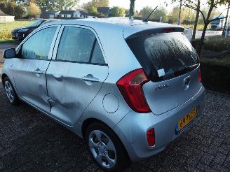 Kia Picanto 1.2 CVVT Comfort Pack picture 6