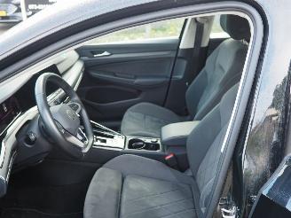 Volkswagen Golf 1.4 eHybrid picture 16