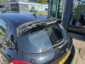 Peugeot 208 1.0 VTI AIRCO 5-DEURS picture 12
