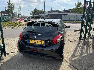 Peugeot 208 1.0 VTI AIRCO 5-DRS picture 5