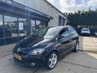damaged passenger cars Volkswagen Golf plus 2.0 TDI 103KW AIRCO 2012/3