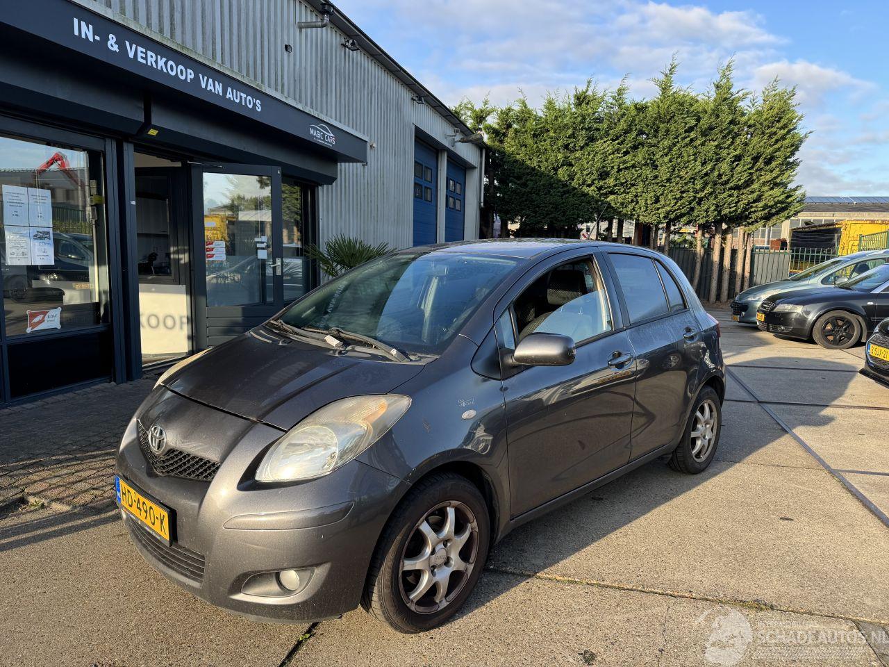 Toyota Yaris 1.3 74KW AIRCO 5 DEURS